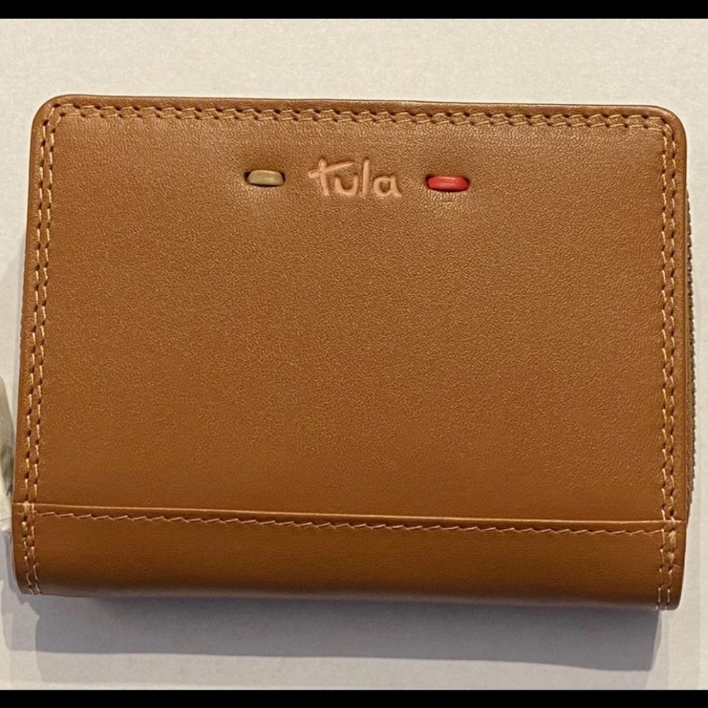 Tula England Medium Leather Zip-Around Wallet - Tan - NEW.